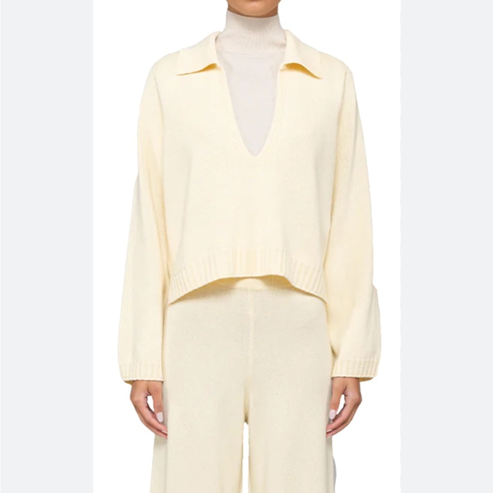 LESET deep V-Neck Collared Sweater